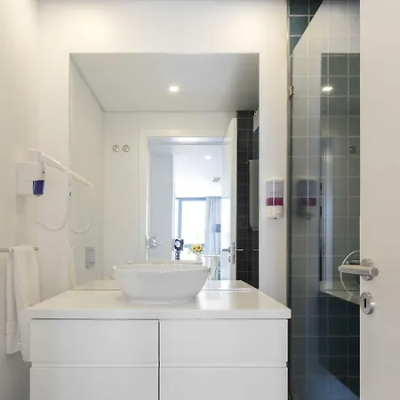 Lisbon Serviced Apartments - Parque Extérieur photo