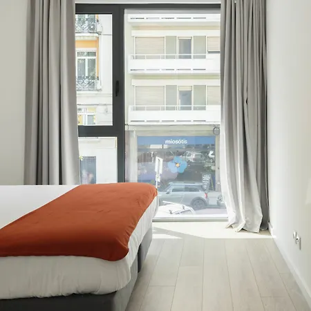Lisbon Serviced Apartments - Parque Extérieur photo
